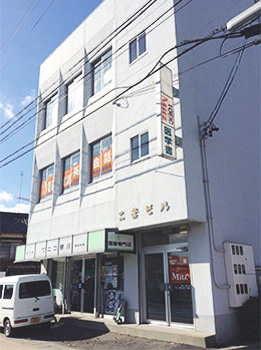 写真：Mitz ビル入り口